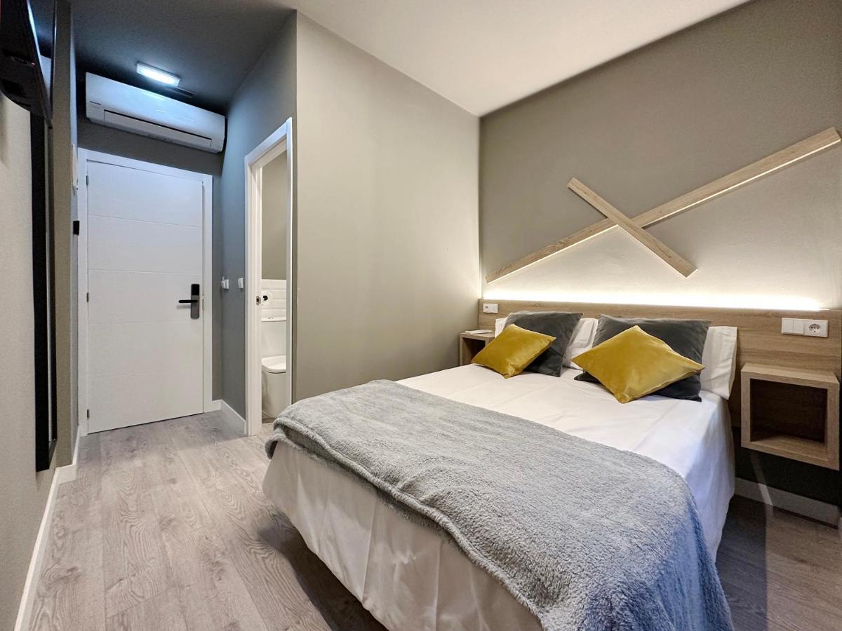 Hostal Maria Felisa Candás Buitenkant foto