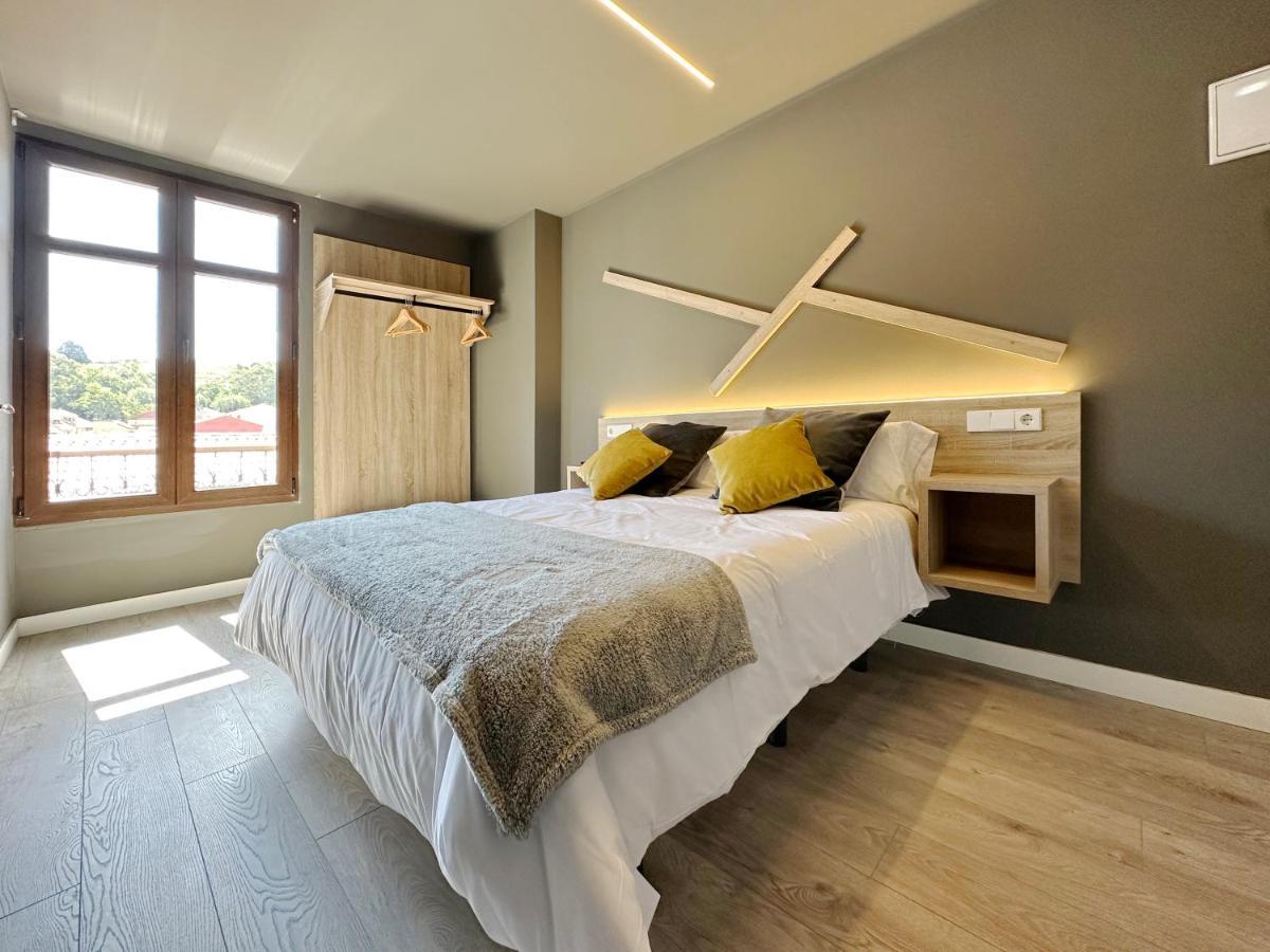 Hostal Maria Felisa Candás Buitenkant foto